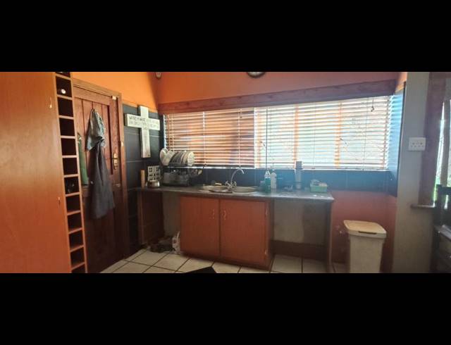 3 BEDROOM HOUSE FOR SALE IN PRETORIA GARDENS